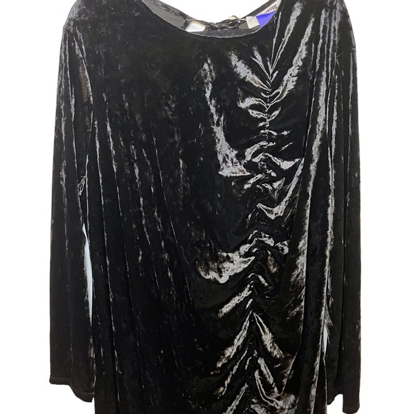 Future Collective Black Crushed Velvet Midi Length Dress Size: 4X - Picture 7 of 8
